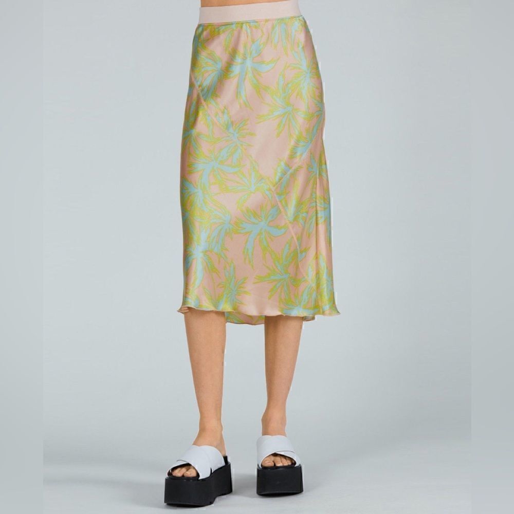 NWT ATM Silk Crepe slip skirt Midi Yellow with palm leaf Size M